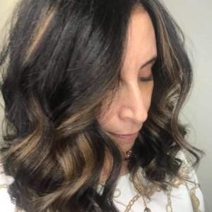 Meet your Posher, Gabriela